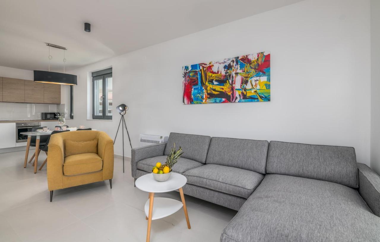 Stemark Apartamento Njivice