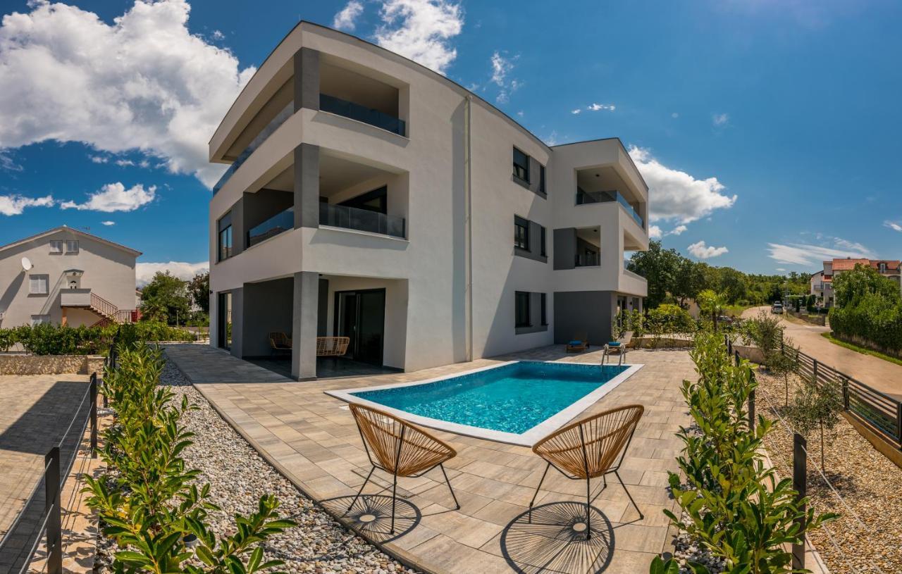 Stemark Apartamento
